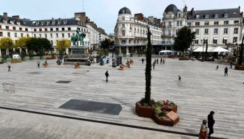 , Pas assez d’arbres, pas assez de parcs, pas assez verte : Orléans est-elle vraiment une ville trop minérale