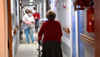 , Après le scandale Orpea : dans les Ehpad, « On est toujours dans le replâtrage, le bout de sparadrap